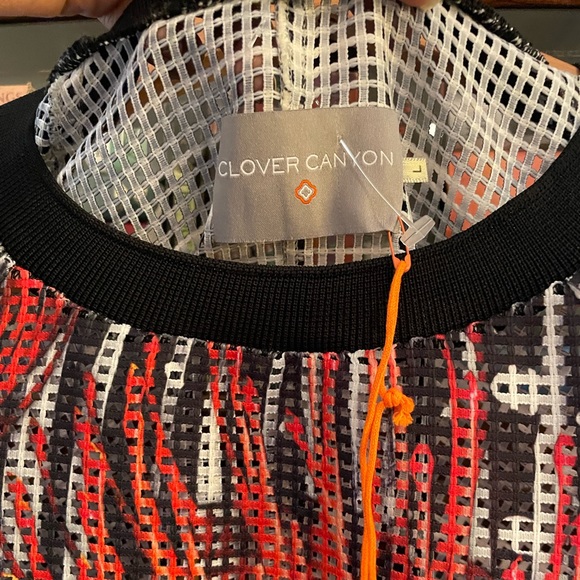 BNWOT Clover Canyon Designer Graphic Floral Top 💐 - Picture 3 of 4